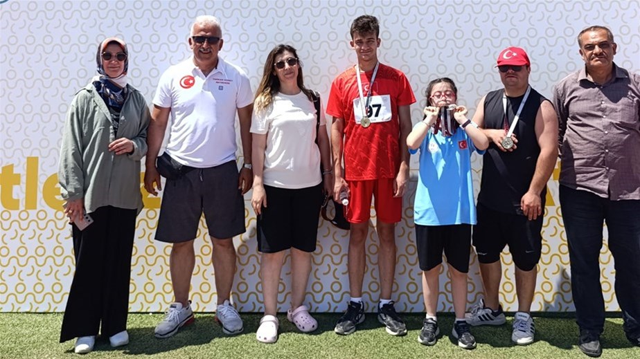 Özel Sporcularımızdan Konya'da Büyük Başarı