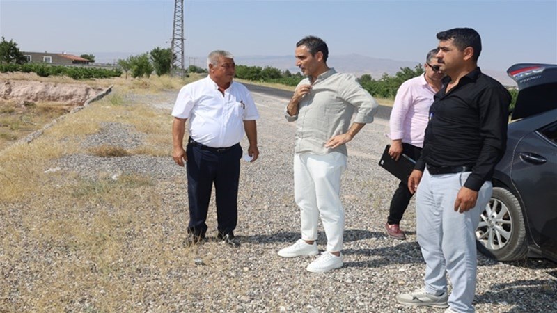 Nevşehir’de Köylere Halı Saha Projeleri İçin İncelemeler Sürüyor