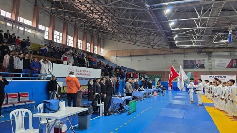 Okul Sporları Judo Gençler Kız - Erkek Grup Müsabakaları Başladı