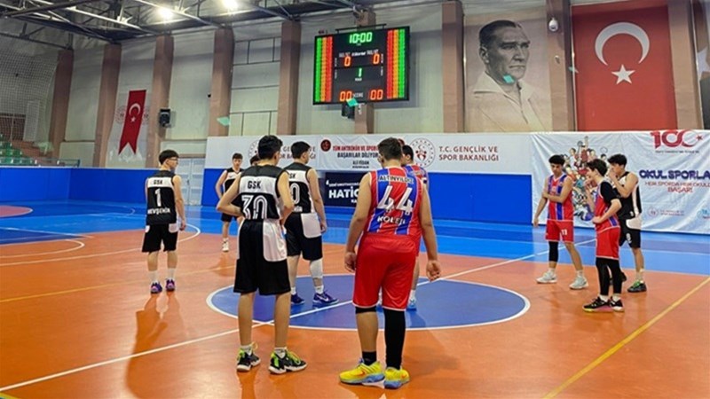 U16 Erkekler İl Birinciliği Basketbol Müsabakaları Başladı