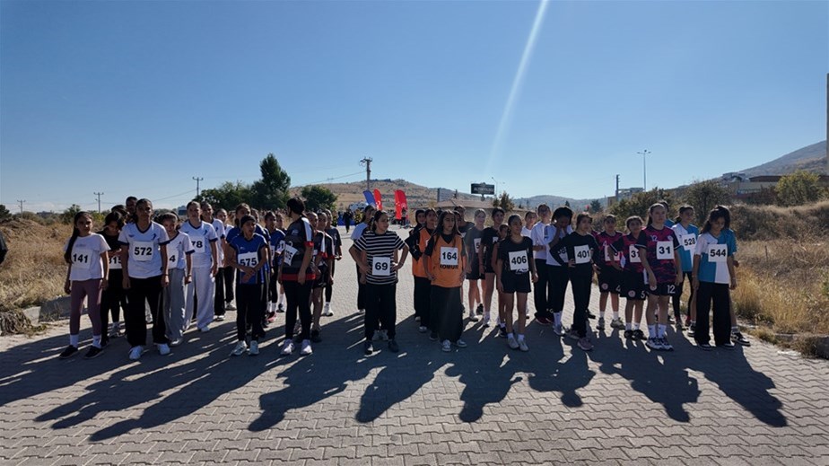 Okul Sporları Atletizm Kros Müsabakaları Tamamlandı