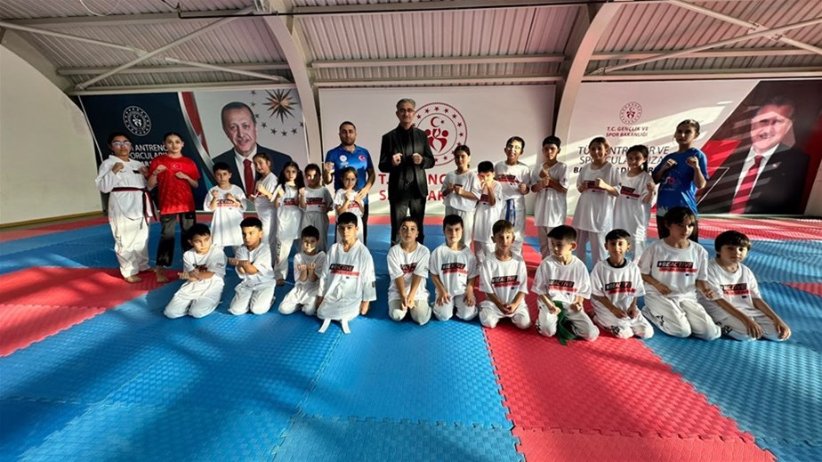 İl Müdürü Keskin’den Taekwondo, Güreş ve Basketbol Antrenmanlarına Ziyaret